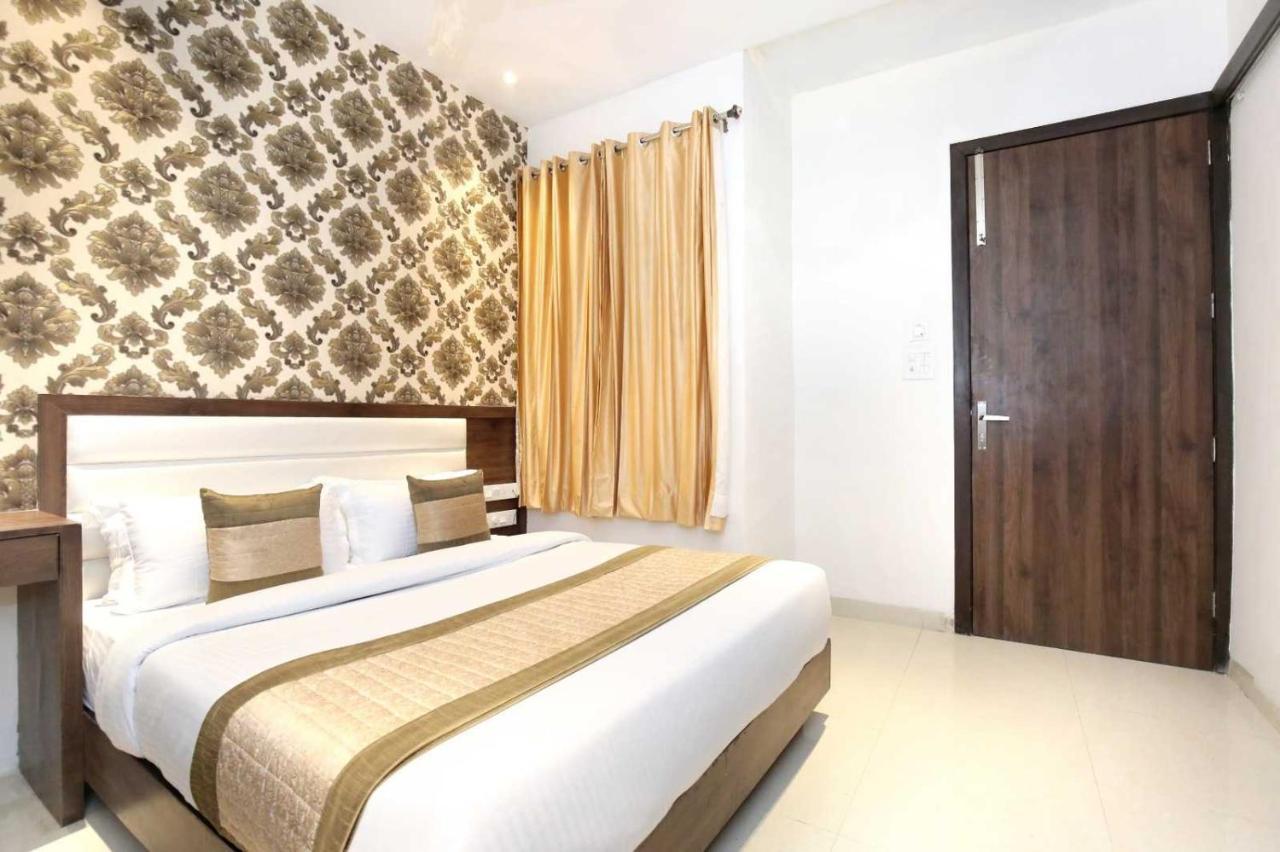Hotel O Grand Star Amritsar Dış mekan fotoğraf