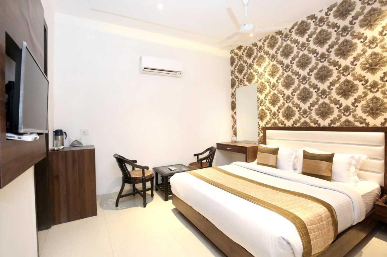 Hotel O Grand Star Amritsar Dış mekan fotoğraf