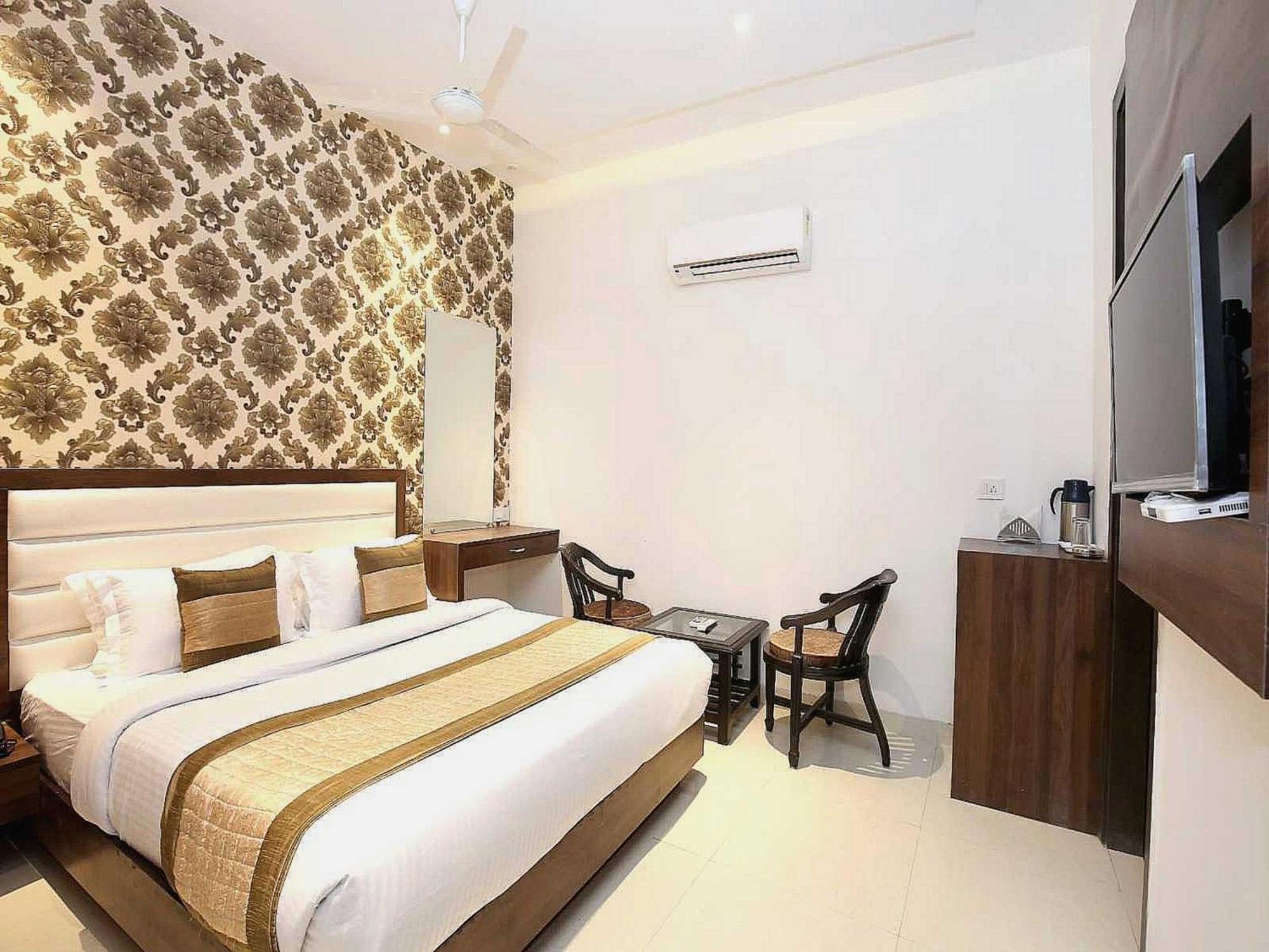 Hotel O Grand Star Amritsar Dış mekan fotoğraf